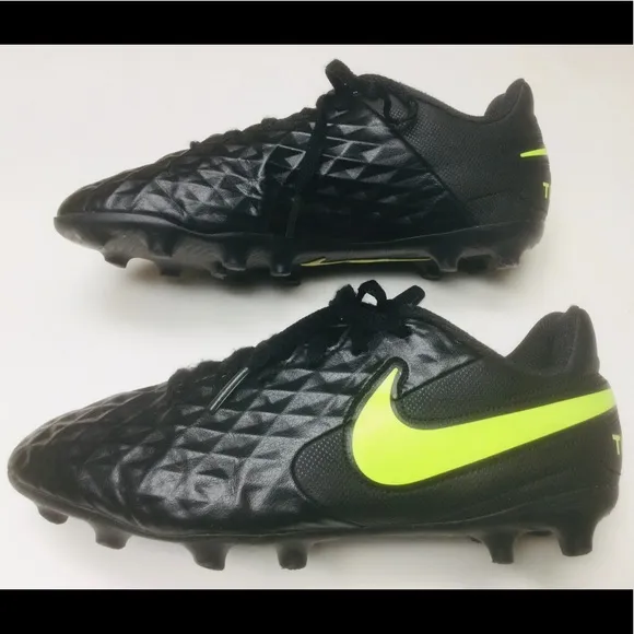 ⚽️ NIKE - OUTDOOR - BLACK &amp; VOLT YELLOW - TIEMPO LEGEND 8 - SOCCER CLEATS ⚽️