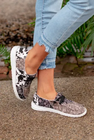Barn Girl Boat Shoes - Black & Brown