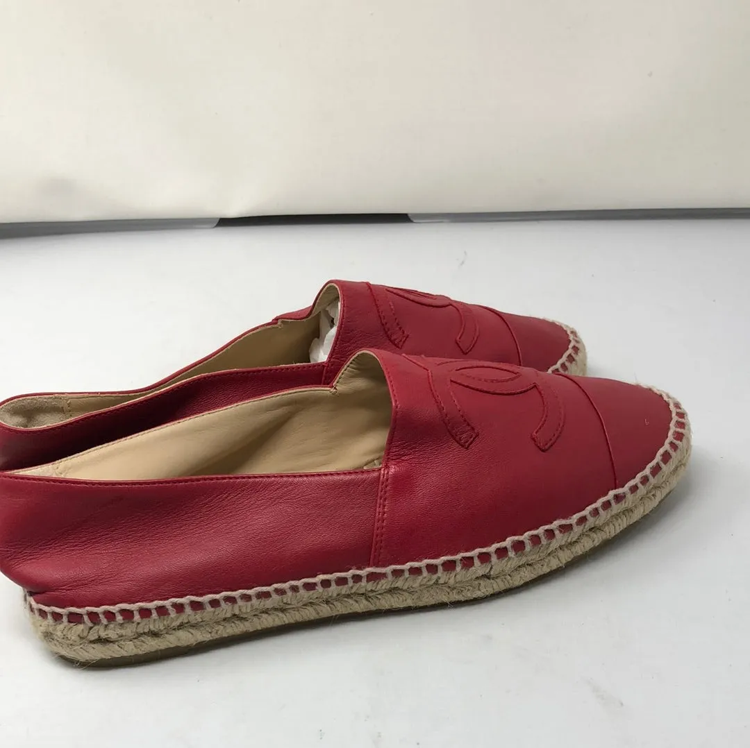 CHANEL Red leather espadrille