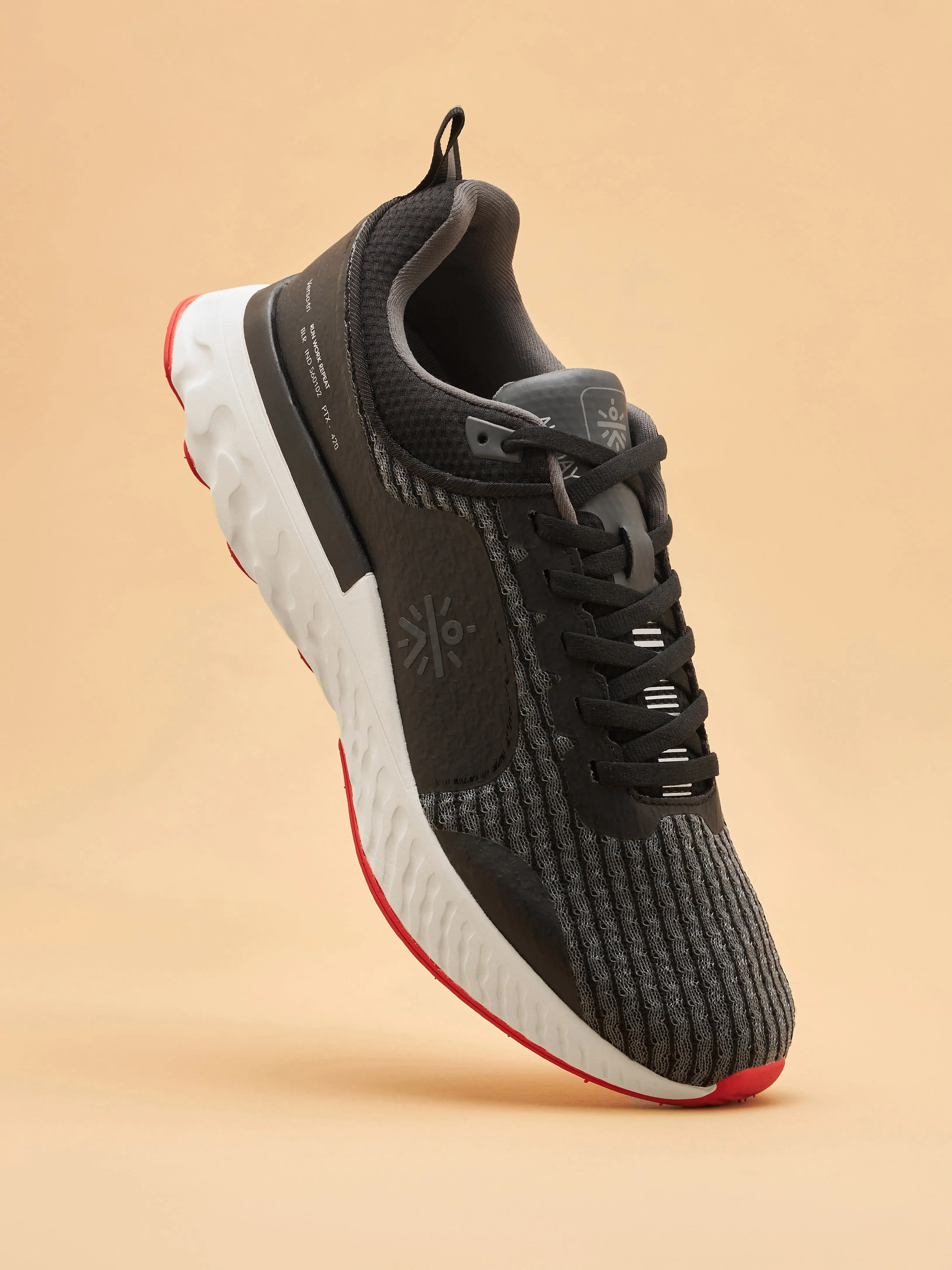 cult Versa Maze Men Running Shoes -  Black