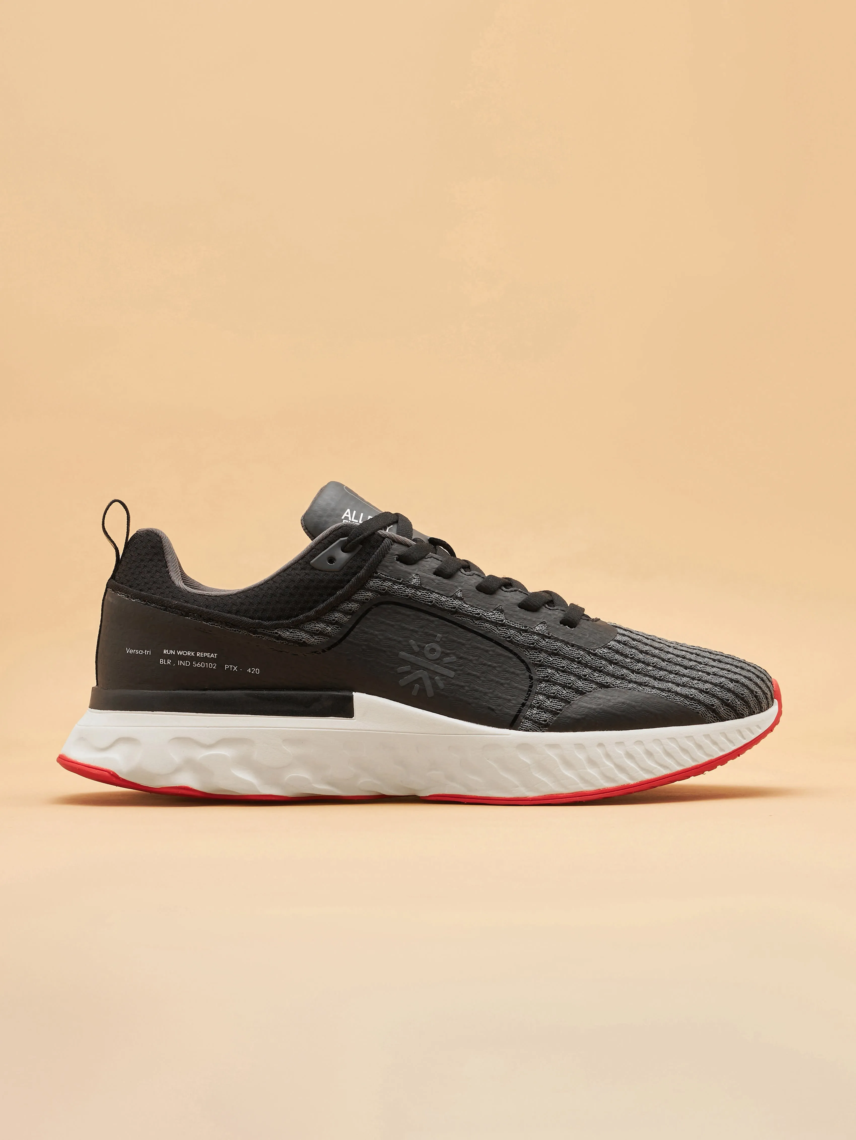 cult Versa Maze Men Running Shoes -  Black