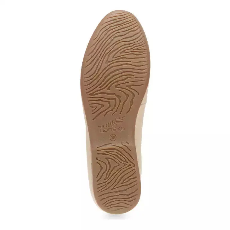 Dansko Womens Lorri Sand Tumbled 2043210600