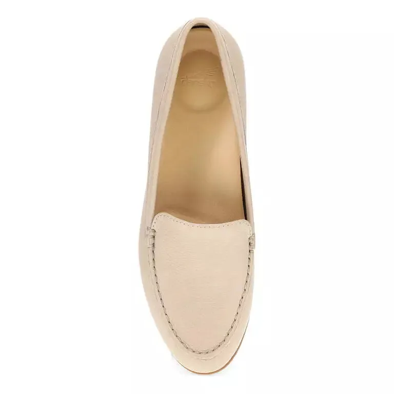 Dansko Womens Lorri Sand Tumbled 2043210600