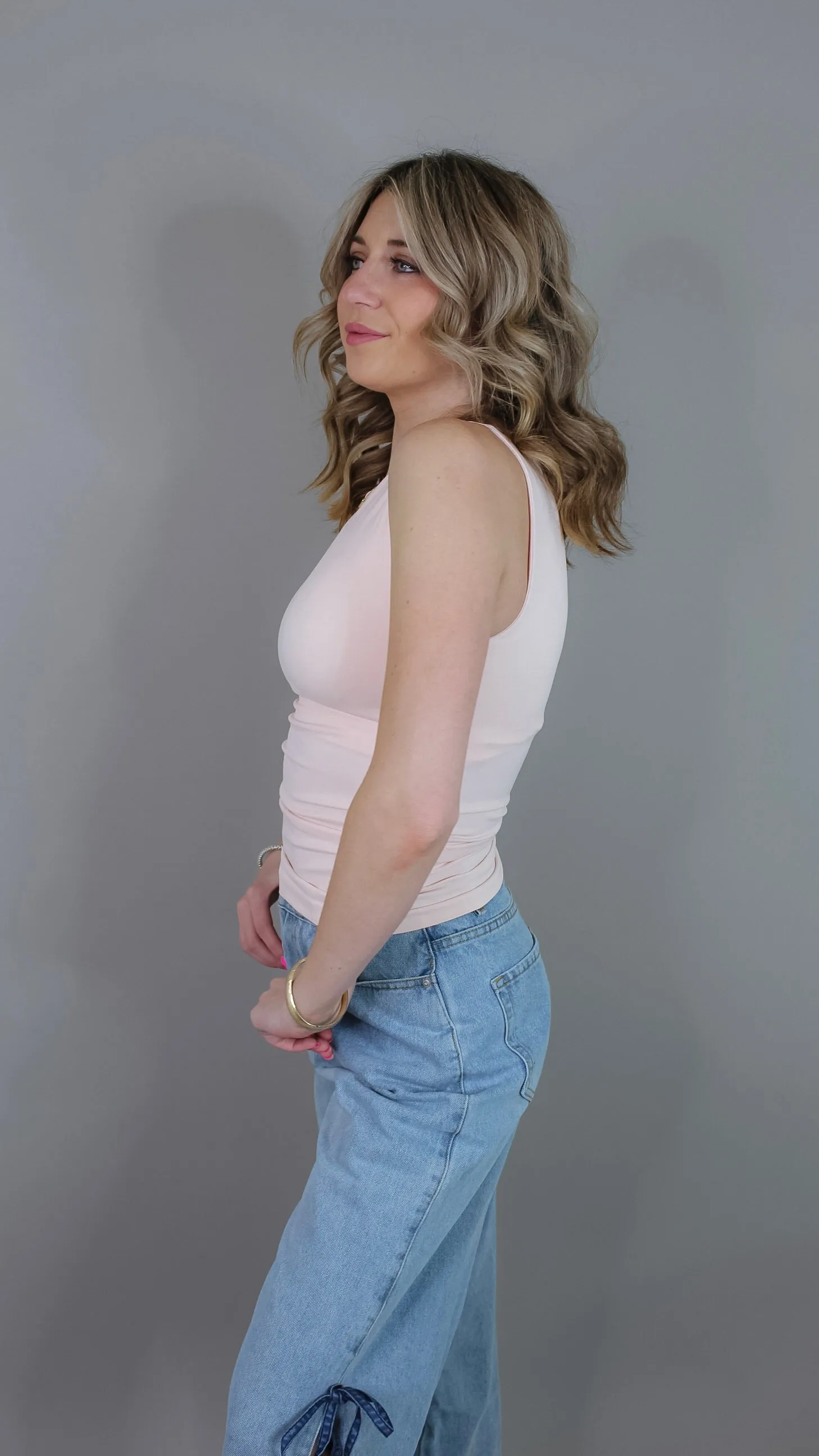 Deena Boat Neck Tank Top - Peachy Pink