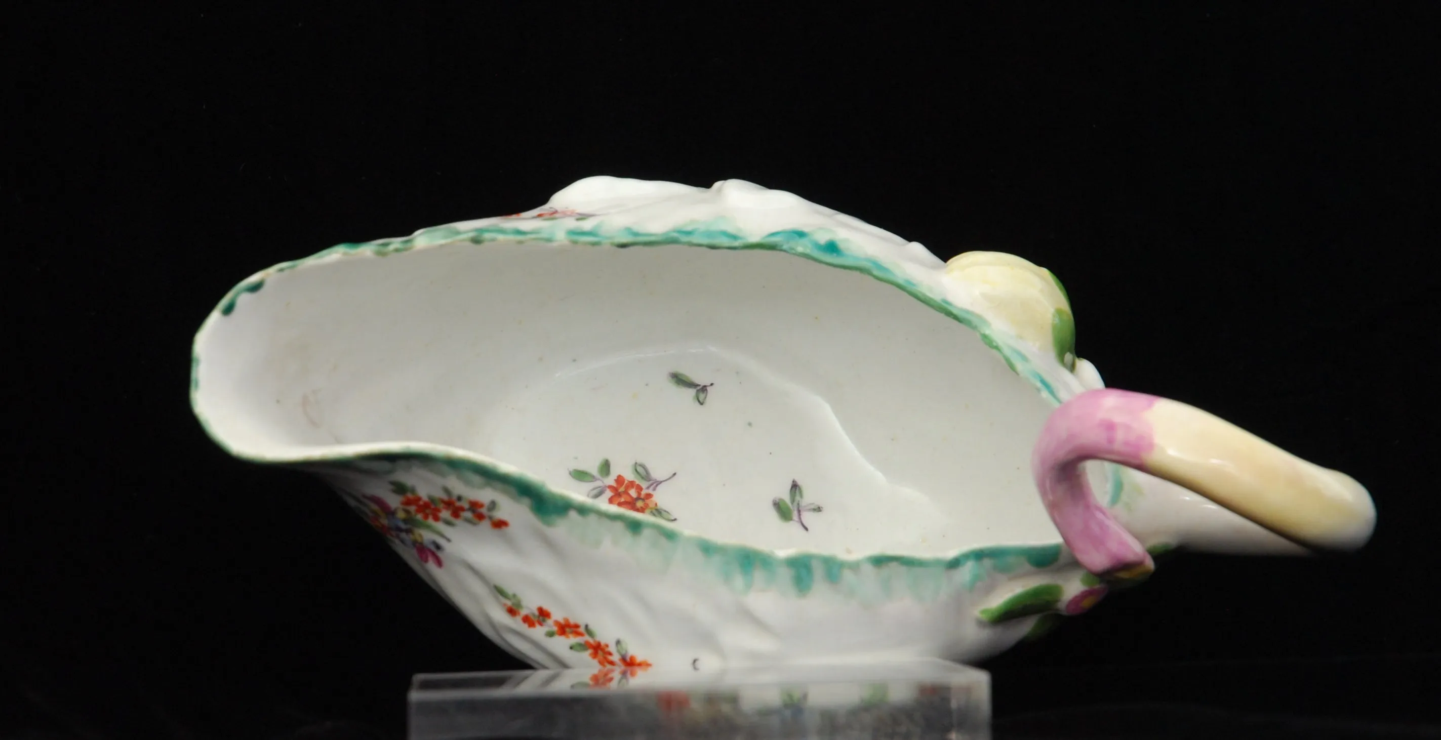 Derby leaf-moulded sauceboat