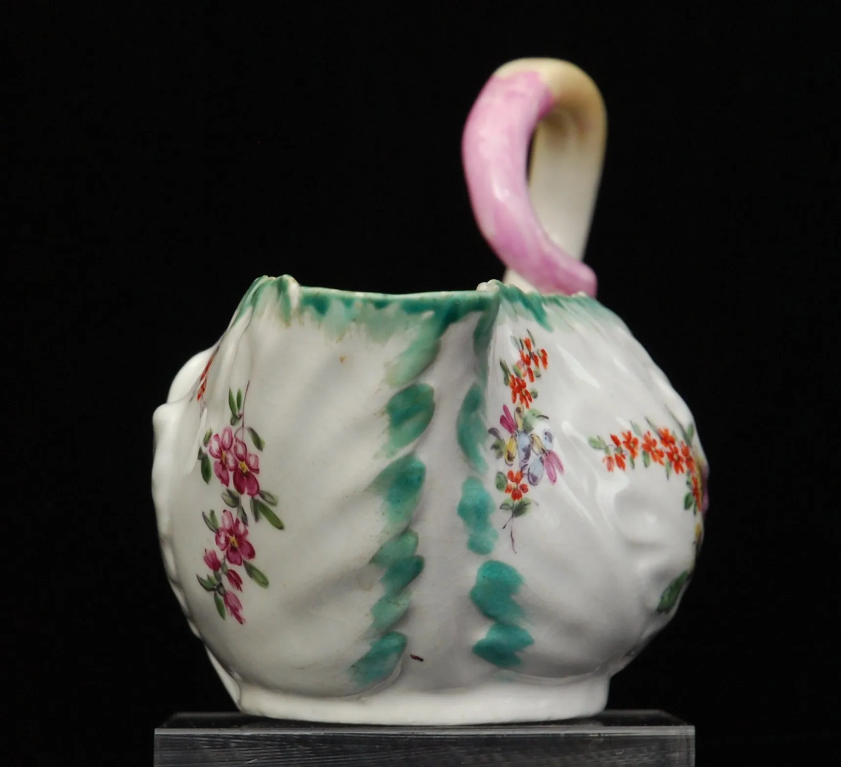 Derby leaf-moulded sauceboat