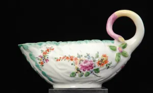 Derby leaf-moulded sauceboat
