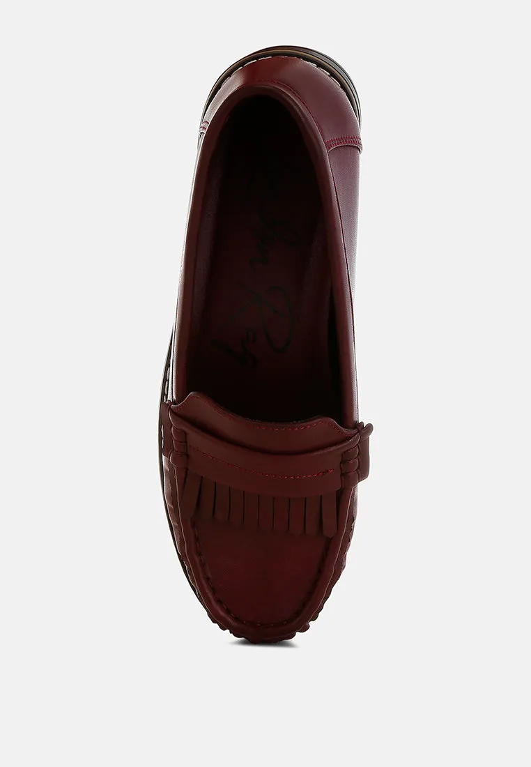 Fringed Nubuck Loafers


 By RUW