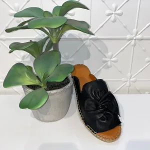 Kalmia Bow - Black - BN2
