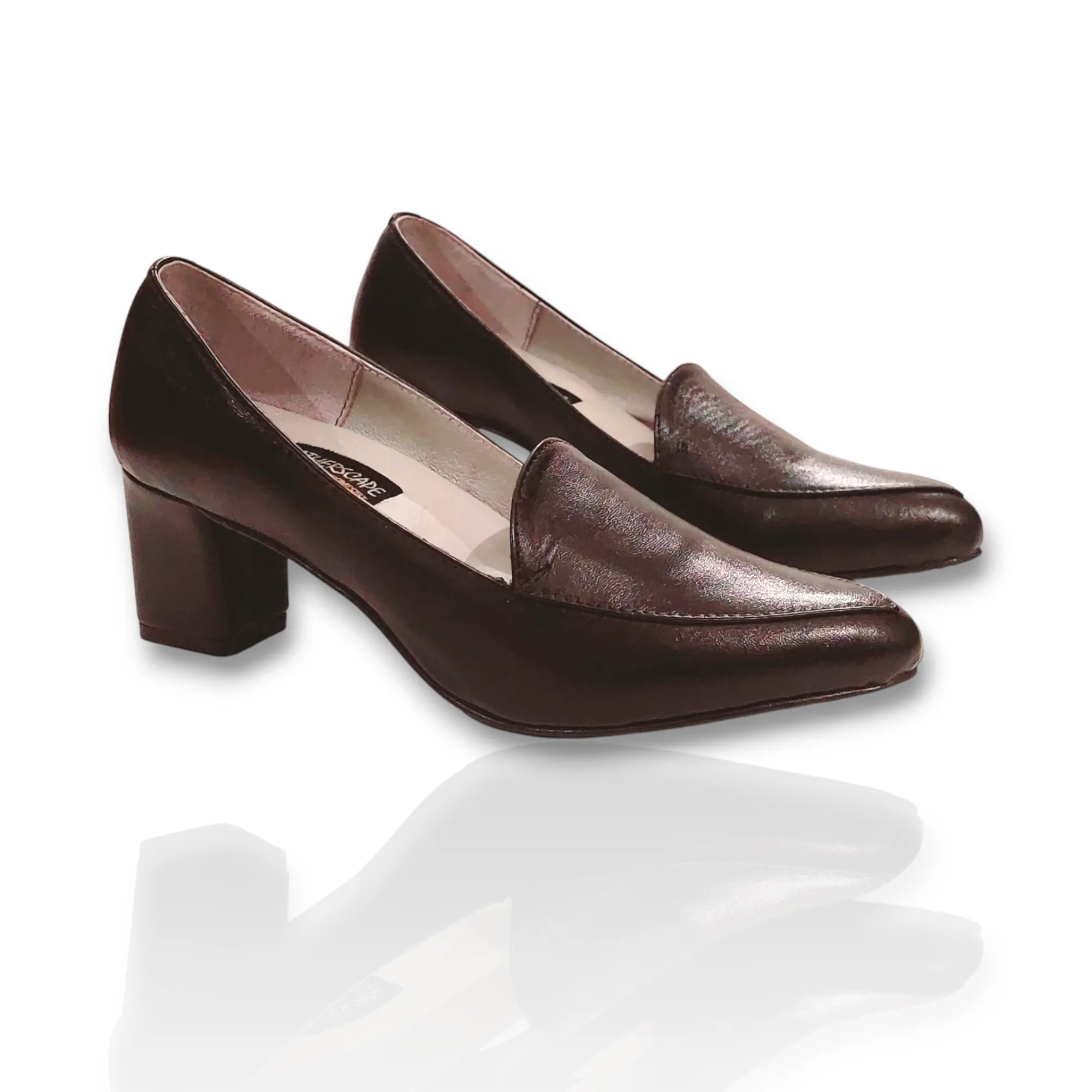 Ladies leather court shoe design LS42
