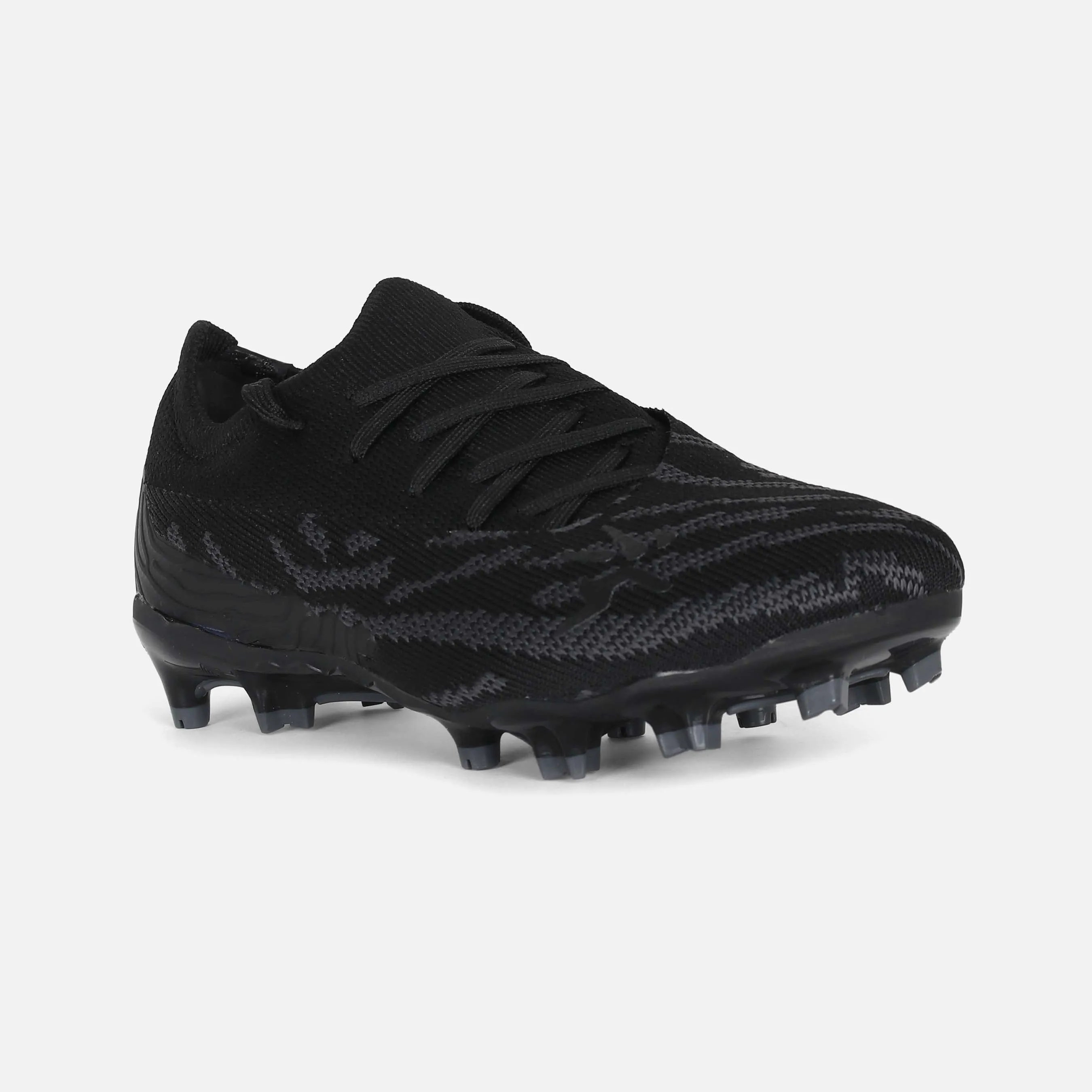 MEN SOCCER SLIP-ON SHOES