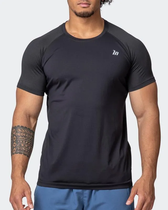 Men Ventilation Tee - Black