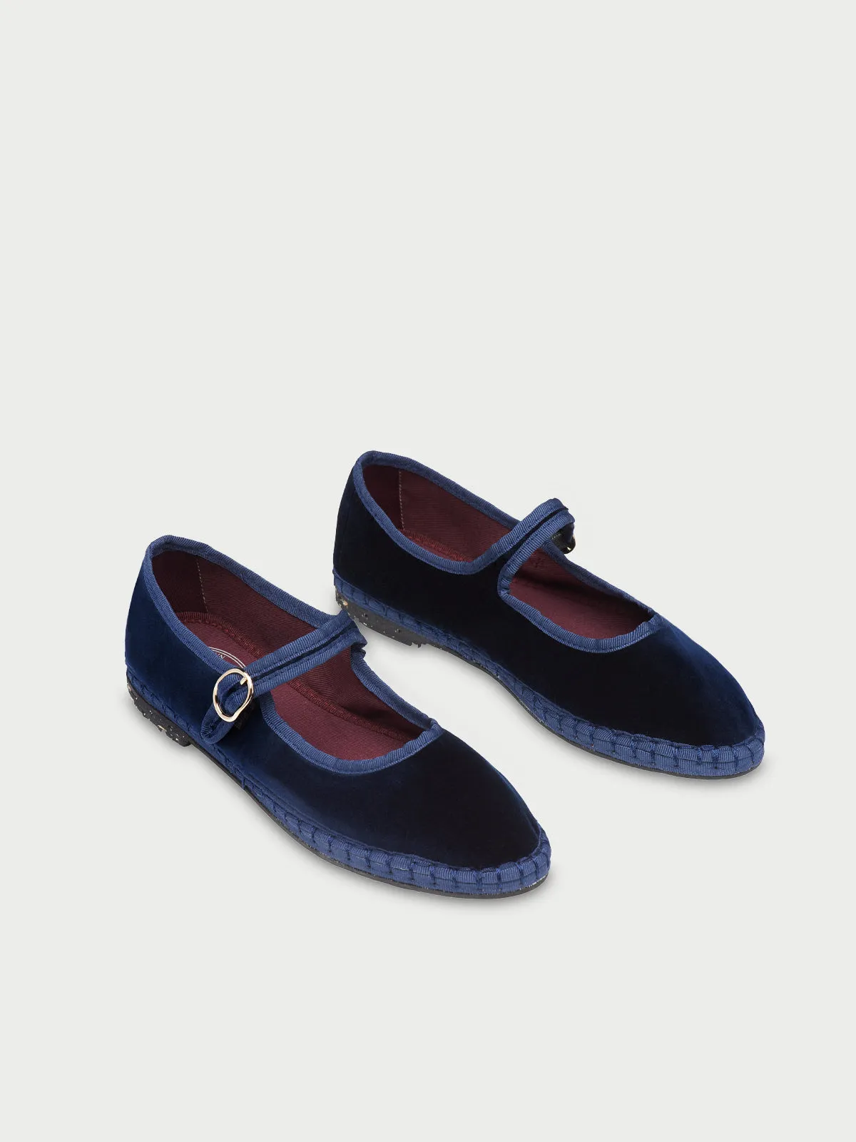 Molly Mary Jane in Midnight