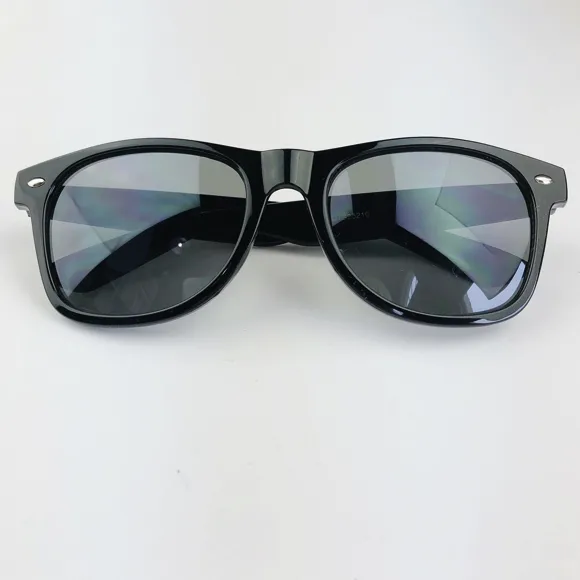 Monogram Sunglasses - Ebony (WS)