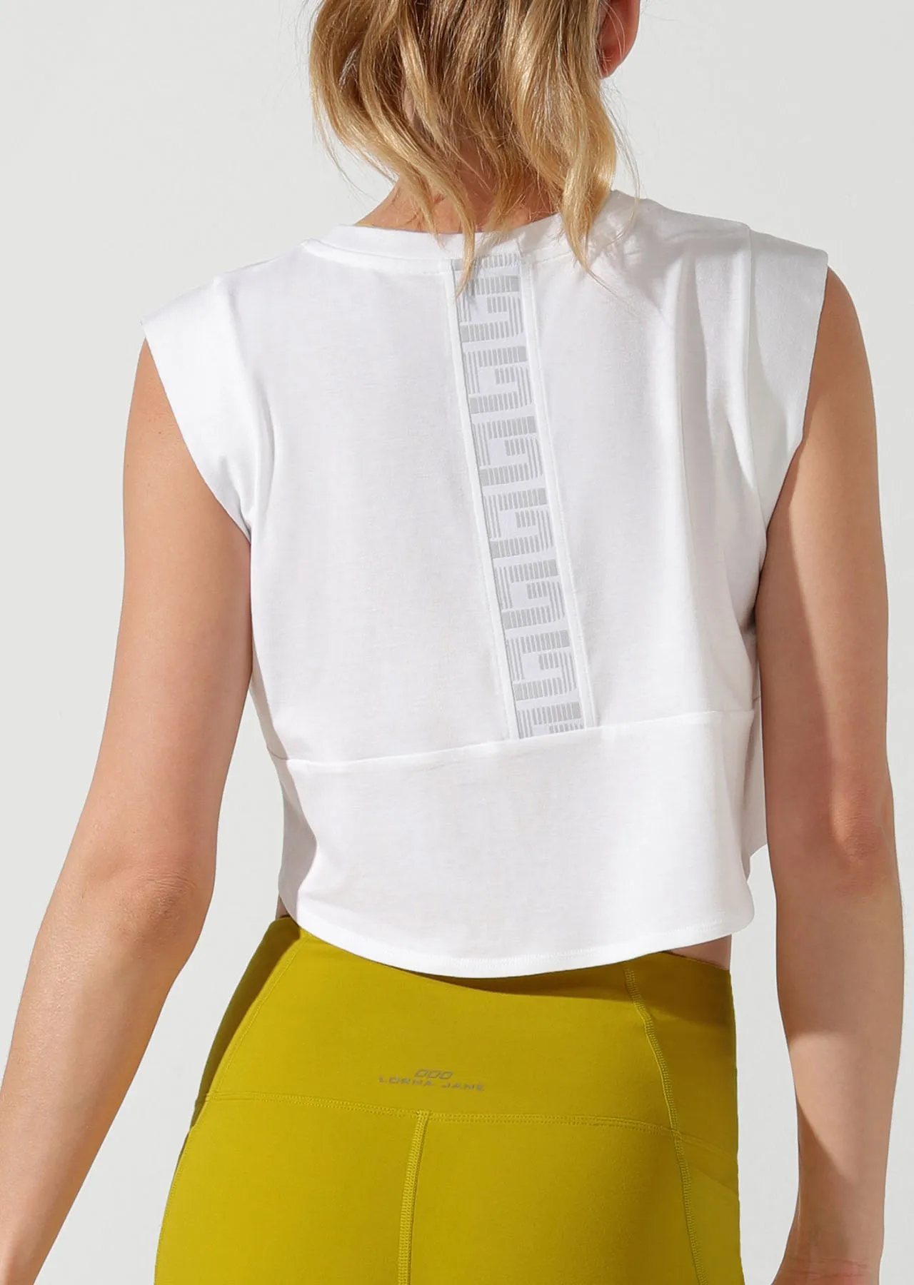 Move Easy Cropped Tank