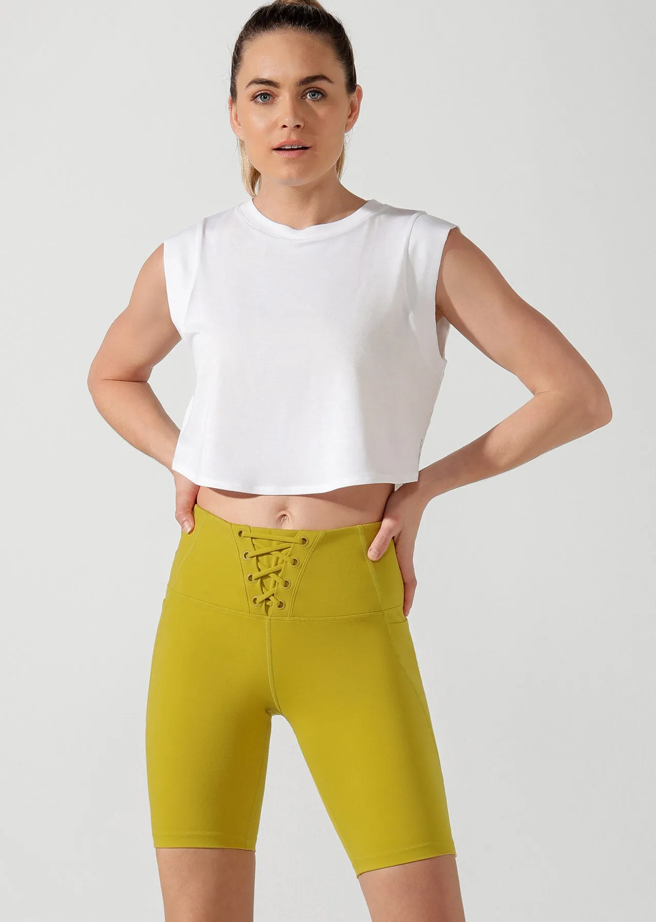 Move Easy Cropped Tank