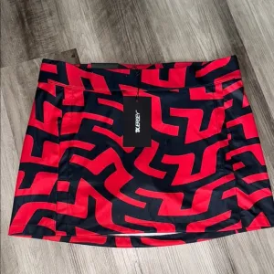 NEW J. Lindeberg large skirt skort athletic women’s red blue $115 tennis golf