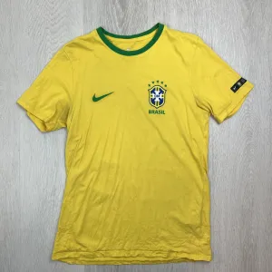 Nike Brazil Football Soccer Yellow Athletic CutT-shirt Size Medium