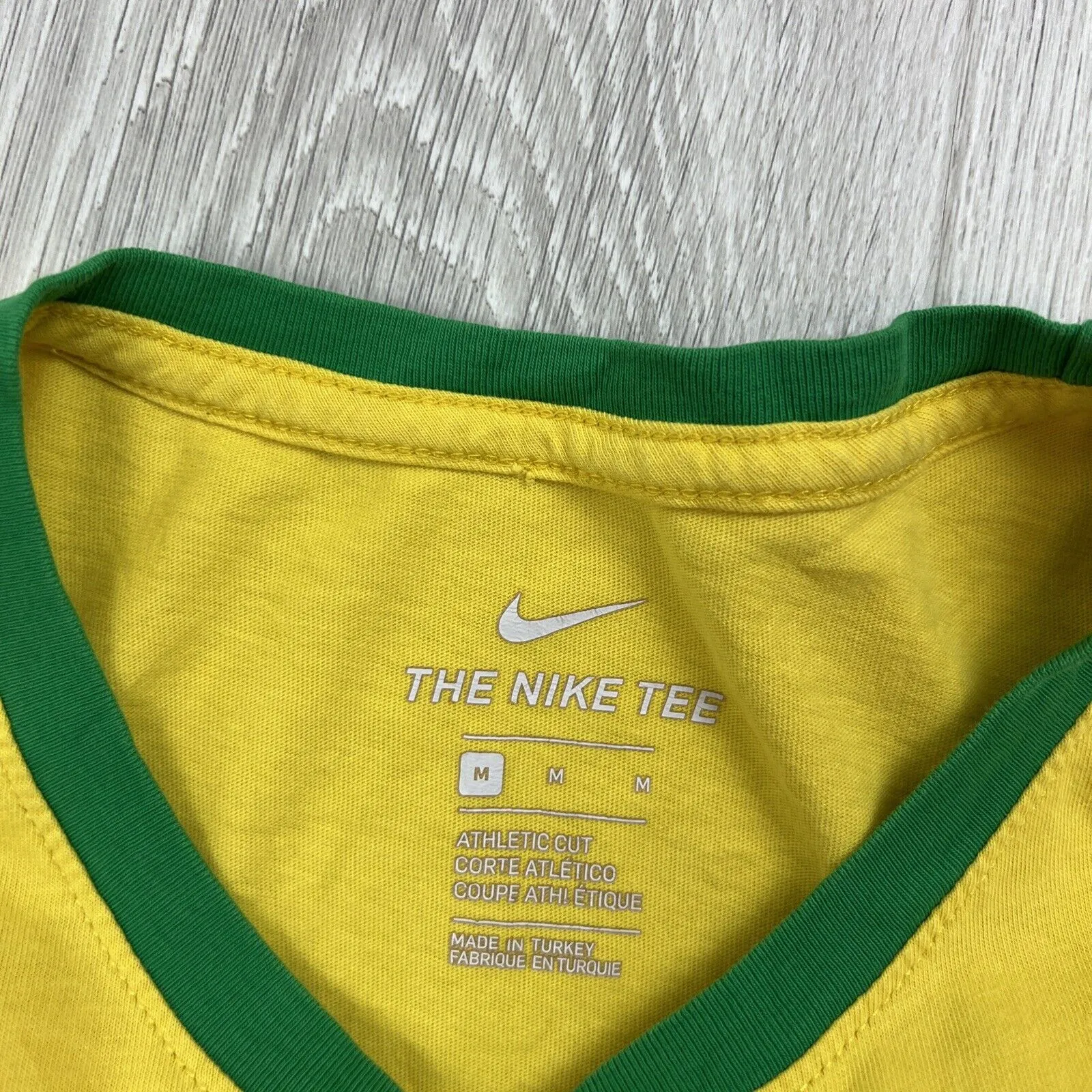 Nike Brazil Football Soccer Yellow Athletic CutT-shirt Size Medium
