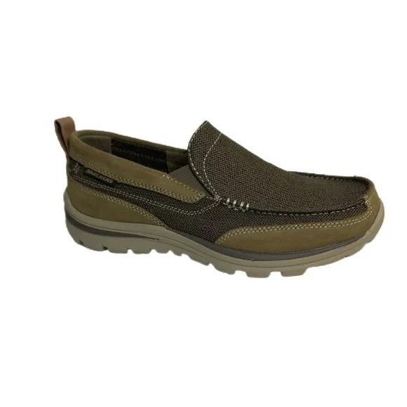 NWT/ Skechers Milford Casual loafer/ Size 7