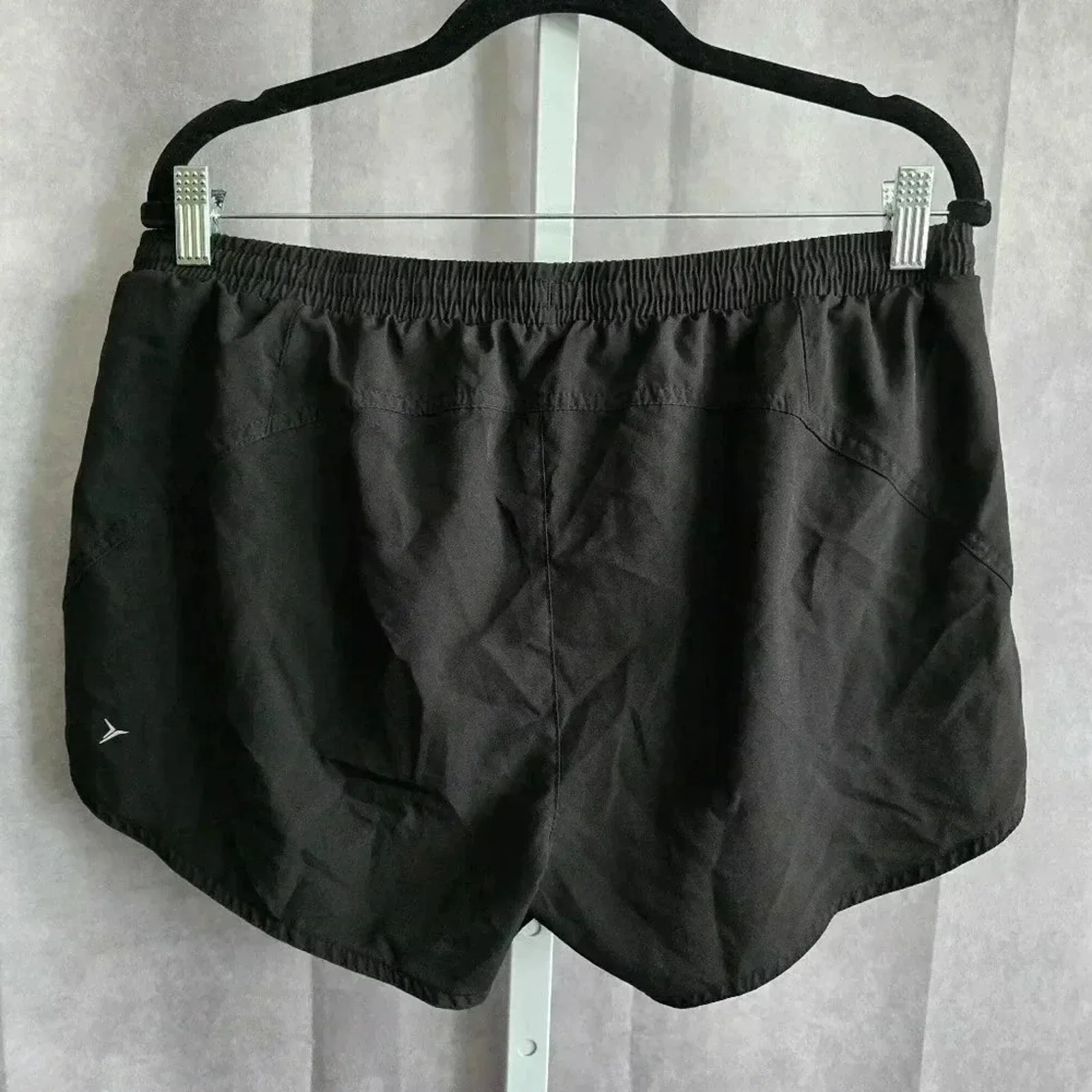 Old Navy Active Black Pull On Athletic Activewear Running Shorts Large
