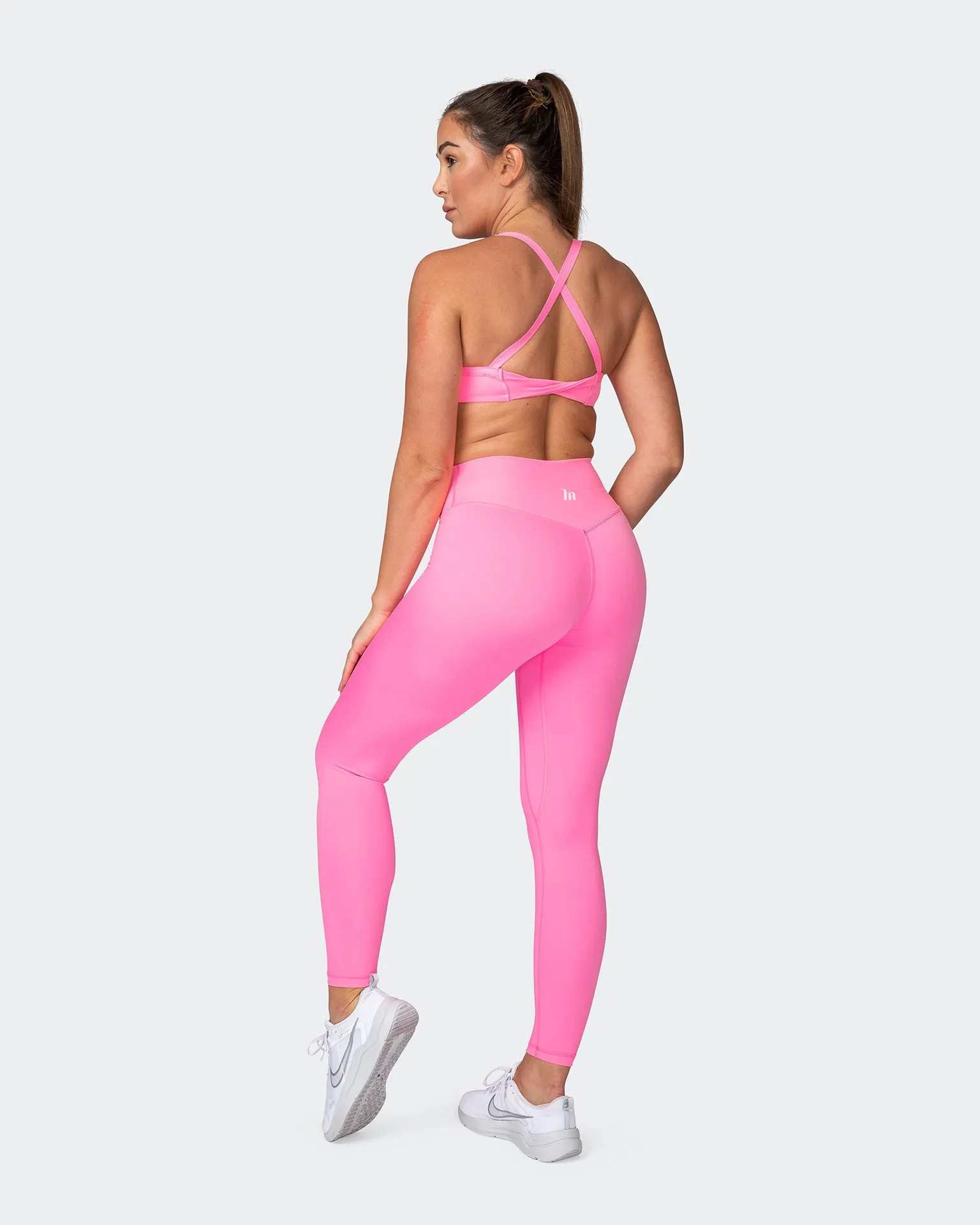 Paradise Bralette - Shocking Pink