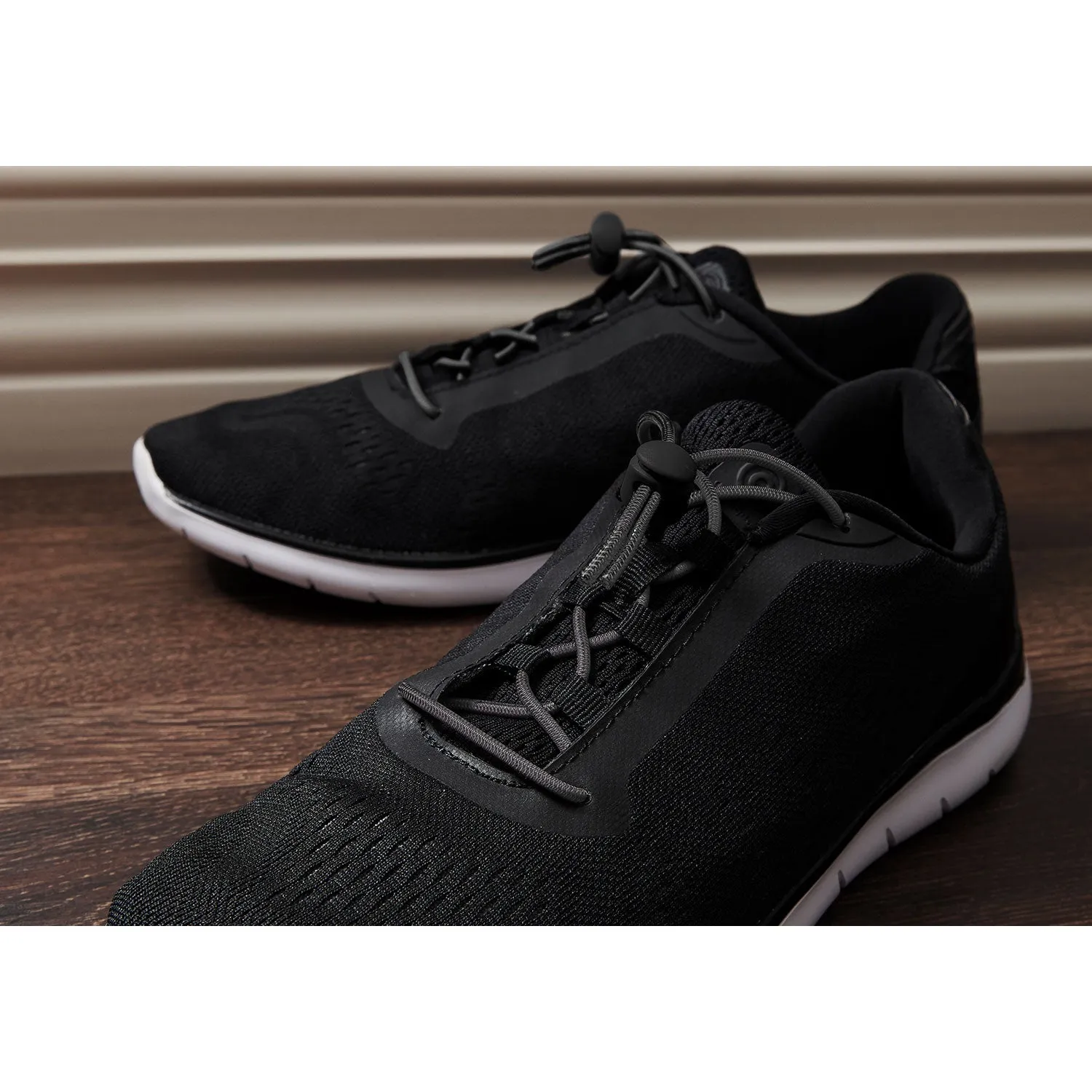 Performance Reflective Laces