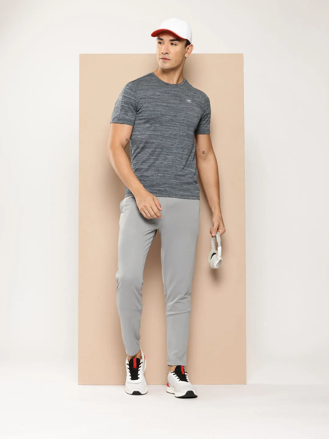 Silhouette Tee
