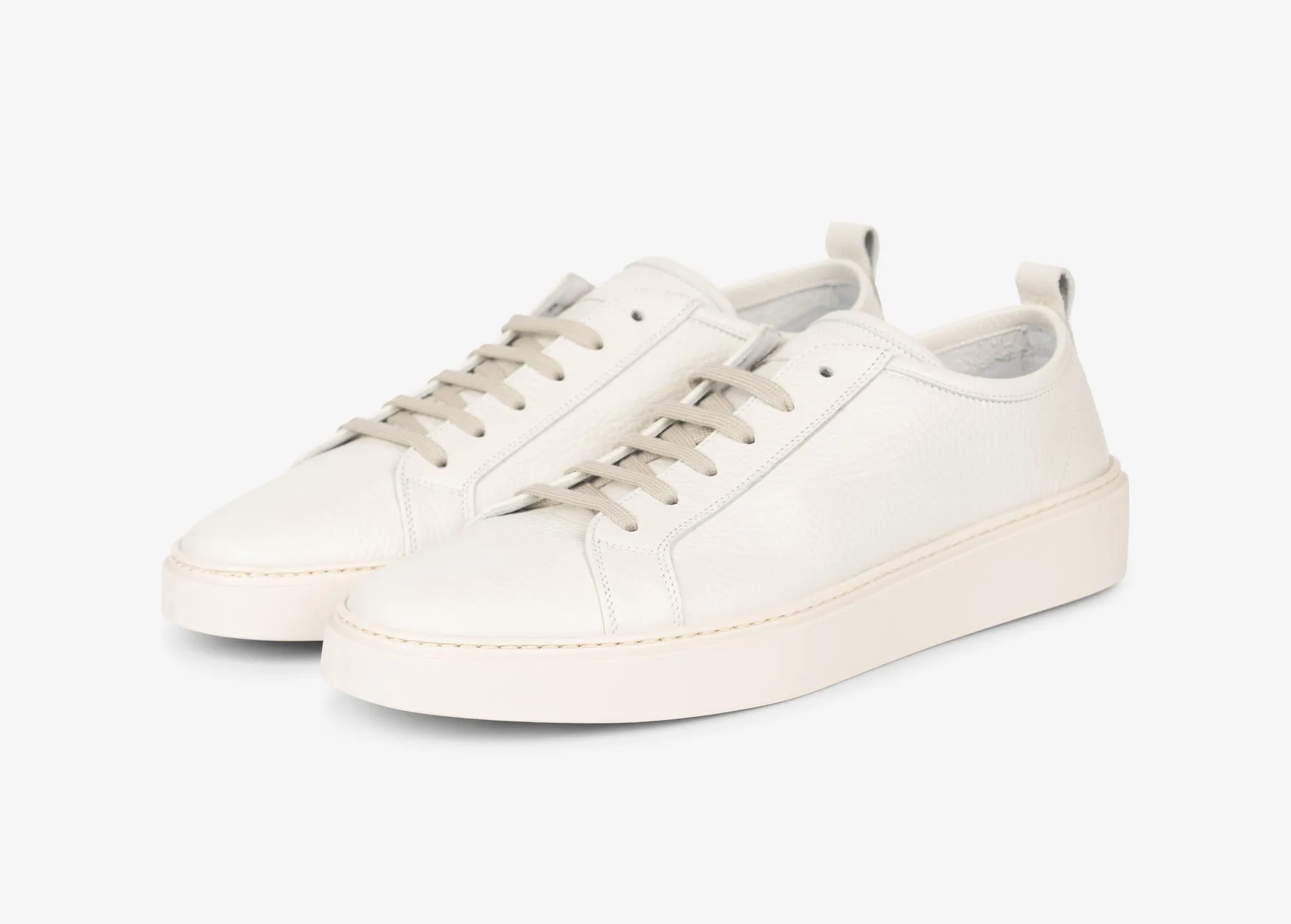 Sneaker in vitello martellato bianco sporco