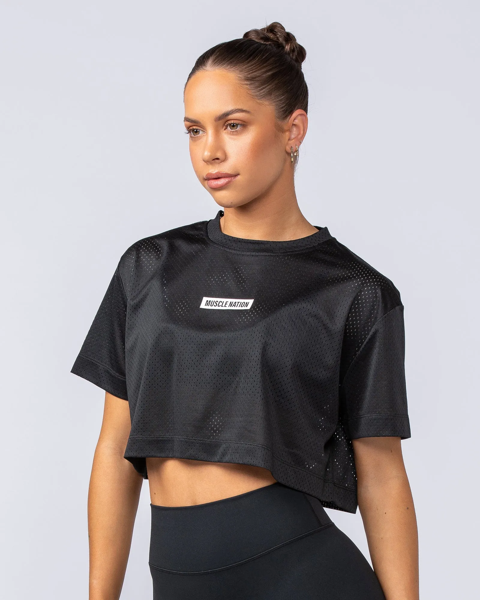 Swift Cropped Training Tee - Black