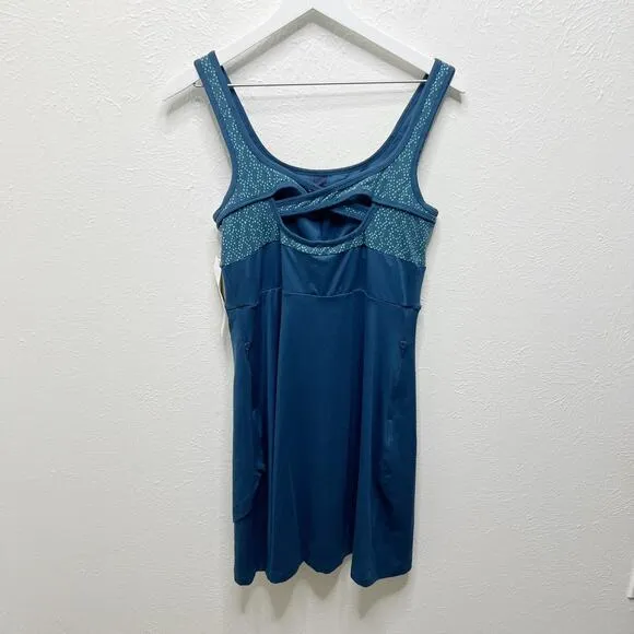 TITLE NINE Connelly Trellis Activewear Dress Cross Back Built In Bra Blue Sz M