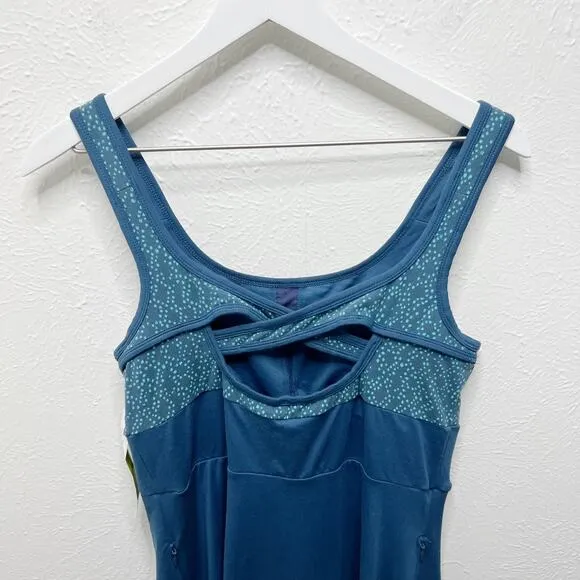 TITLE NINE Connelly Trellis Activewear Dress Cross Back Built In Bra Blue Sz M
