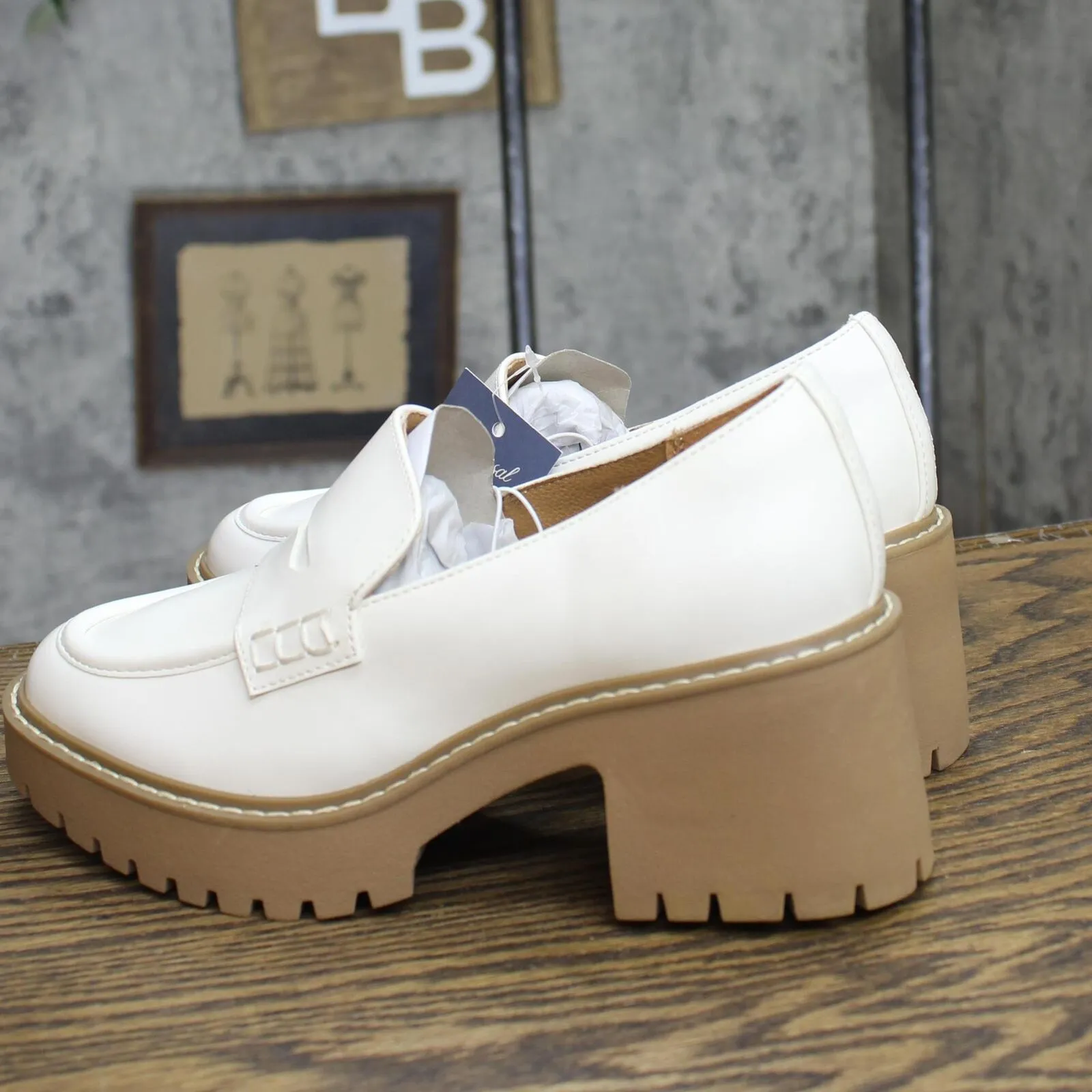 Universal Thread Womens Maisy Loafer Heels 87931725 Off White 5.5M