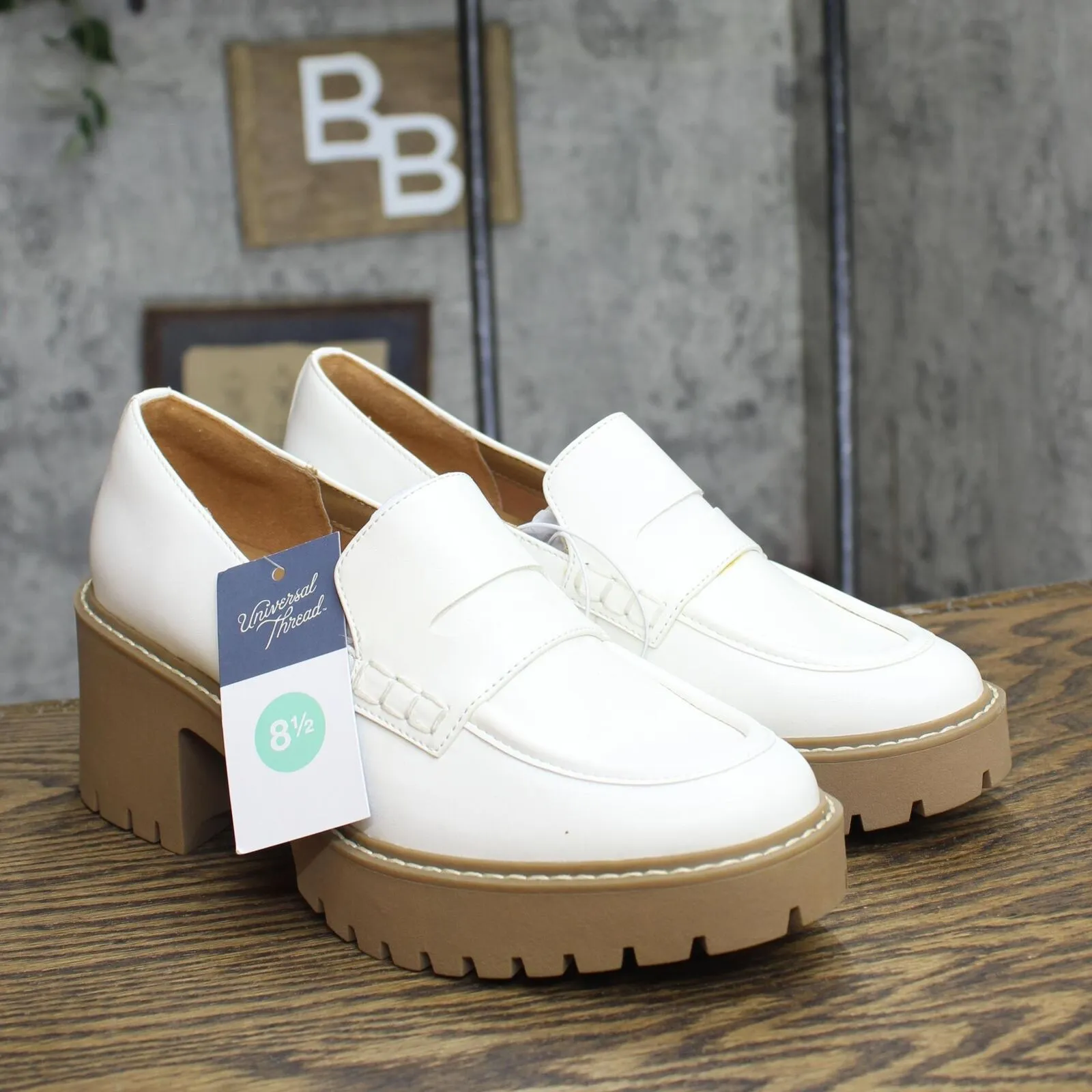 Universal Thread Women's Maisy Loafer Heels 87931731 Off White 8.5M