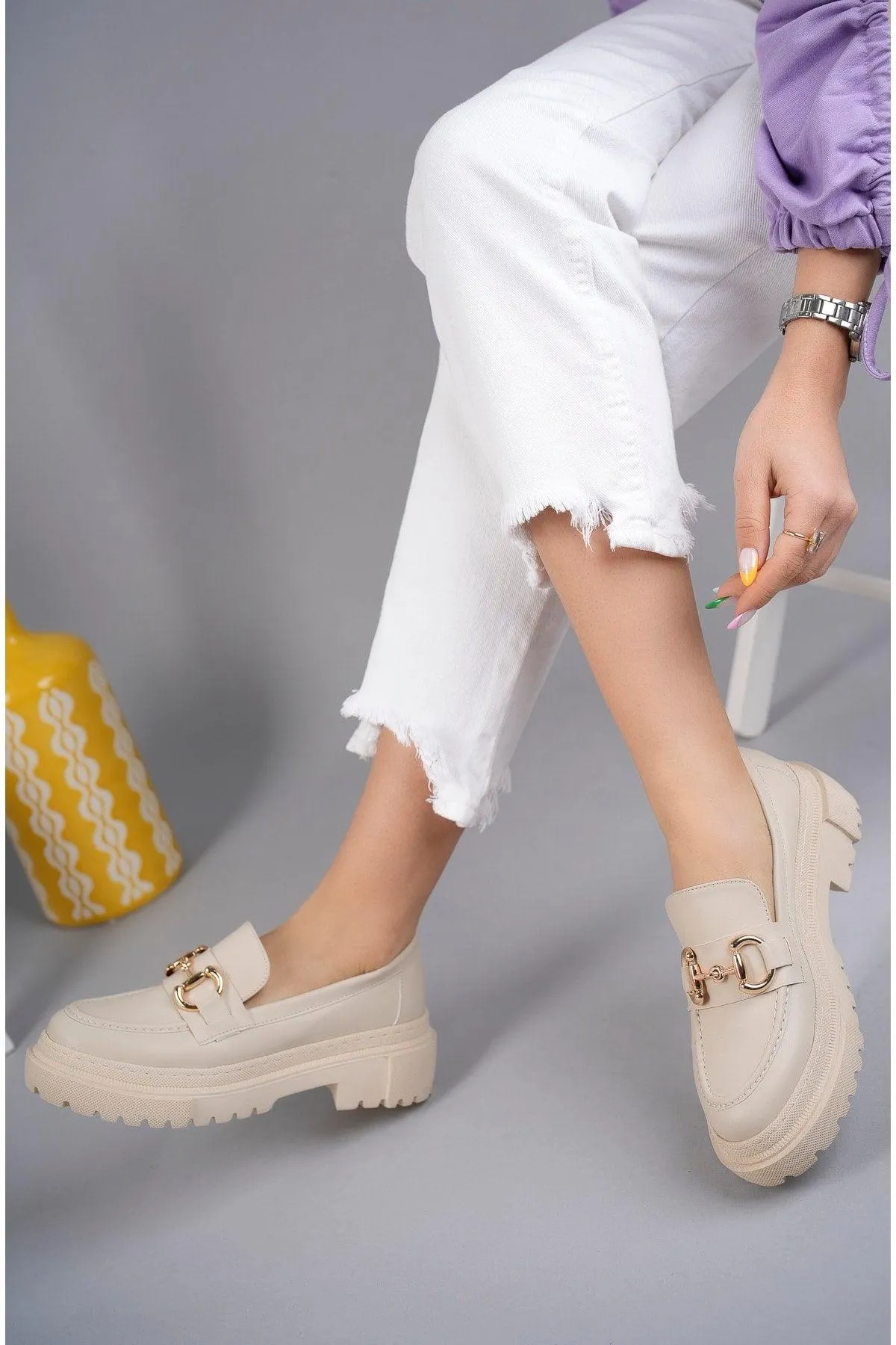 Women's Thick Sole Loafer Loafers Gc Beige Gold Buckle